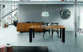 Tavolo PARIOLI massello rovere nodato sp. 4 180x90 cm (Grano) con gambe tradizionali