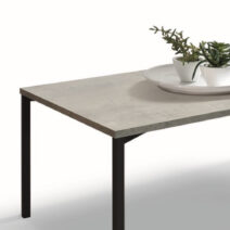Tavolino CAMOGLI in legno, finitura in grigio cemento e metallo verniciato nero, 55x90 cm