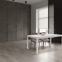 Tavolo TROPEA in legno, finitura marmo statuario e metallo verniciato bianco, allungabile