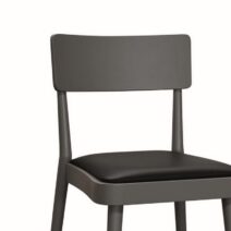 Set di sedie GREVE in legno grigio e ecopelle nero