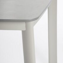 Tavolo fisso ALCORA in pietra naturale e struttura in alluminio beige 180x90 cm