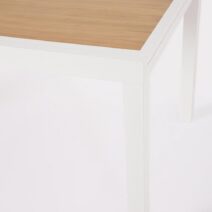 Tavolo allungabile HILIJA effetto legno e struttura in alluminio bianco 160x90 cm - 240x90 cm