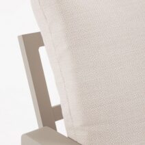 Set salotto ELNA con 1 divano, 2 poltrone e 1 tavolino in alluminio tortora con inserti in polywood