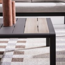 Set salotto ELNA con 1 divano, 2 poltrone e 1 tavolino in alluminio antracite con inserti in polywood