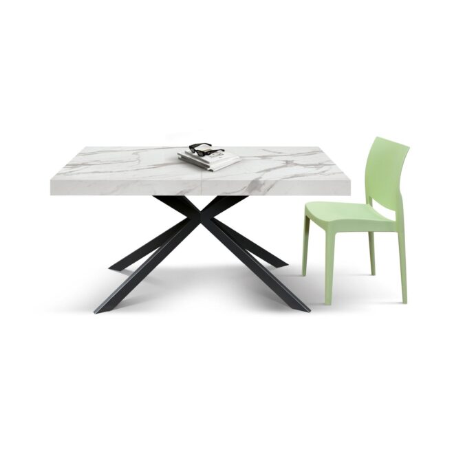 Tavolo CAMAIORE in legno, finitura bianco statuario e gambe a X in metallo nero, allungabile 160x90 cm - 240x90 cm
