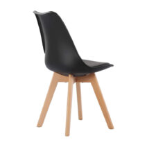 Set di 4 sedie WYNWOOD in polipropilene nero, cuscino ecopelle, gambe in legno di faggio, 47x52x82 cm