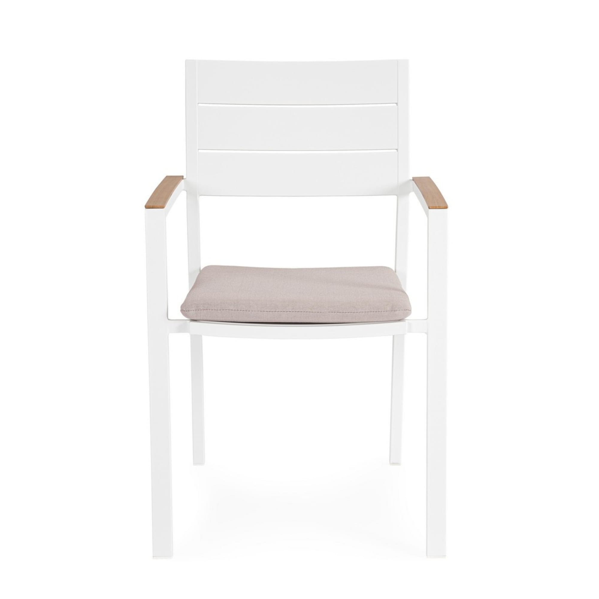 Set 4 sedie da giardino ZELMAR con cuscino tortora, braccioli effetto legno e struttura in alluminio bianco