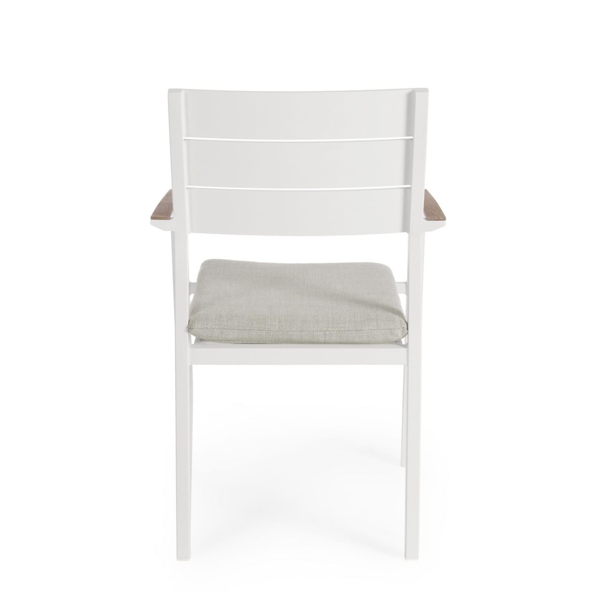 Set 4 sedie da giardino ZELMAR con cuscino beige, braccioli effetto legno e struttura in alluminio bianco
