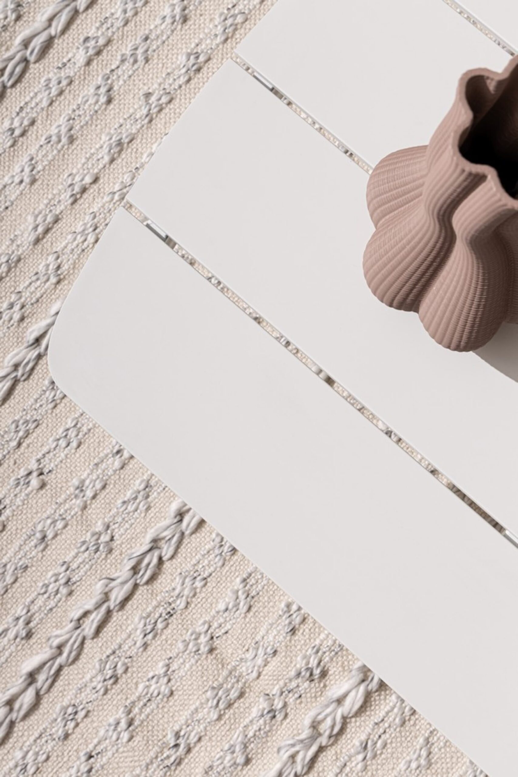 Tavolino da giardino GAUDIX in alluminio bianco con piedini regolabili, 115×68,5 cm