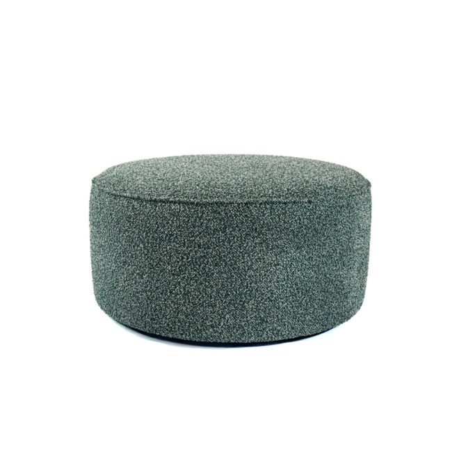 Pouf artigianale di design CAPRI Ø 90 cm Made in Italy in tessuto effetto bouclé oceano con piedini, personalizzabile