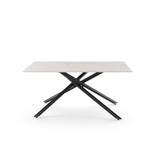 Tavolo MACINAGGIO con piano in ceramica effetto calacatta e gambe incrociate in metallo verniciato nero, 160x90x76 cm