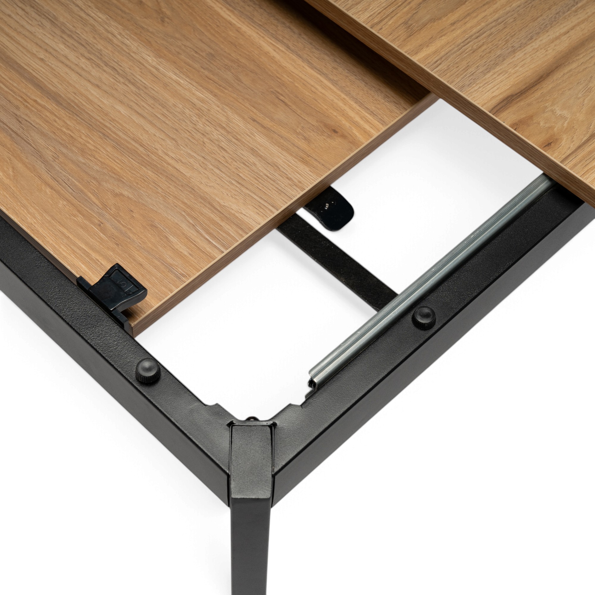 Tavolo TROPEA in mdf con finitura melaminica effetto rovere invecchiato e base in metallo verniciato nero, allungabile 90x70x76 cm – 125x70x76 cm